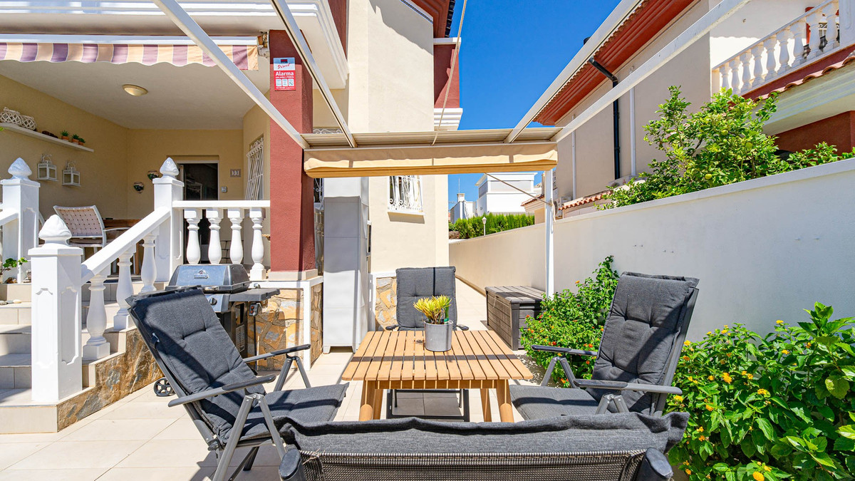 For sale - 3 Bedroom 2 Bathroom House - Townhouse in Rojales - Dona Pepa  - Alicante