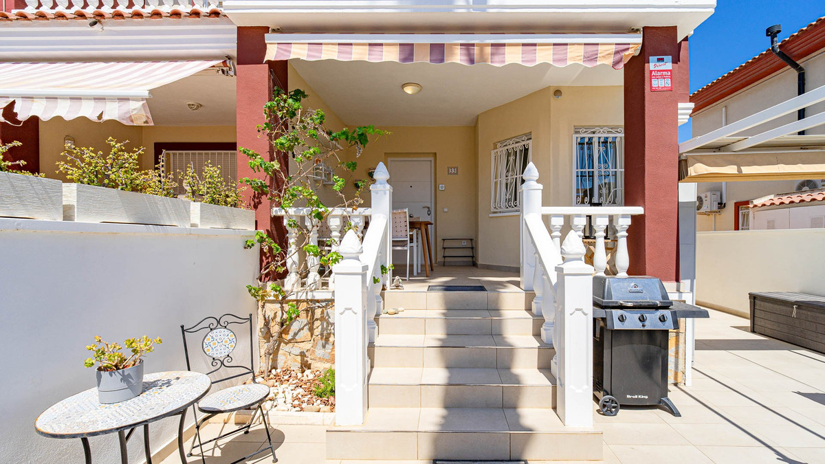 For sale - 3 Bedroom 2 Bathroom House - Townhouse in Rojales - Dona Pepa  - Alicante