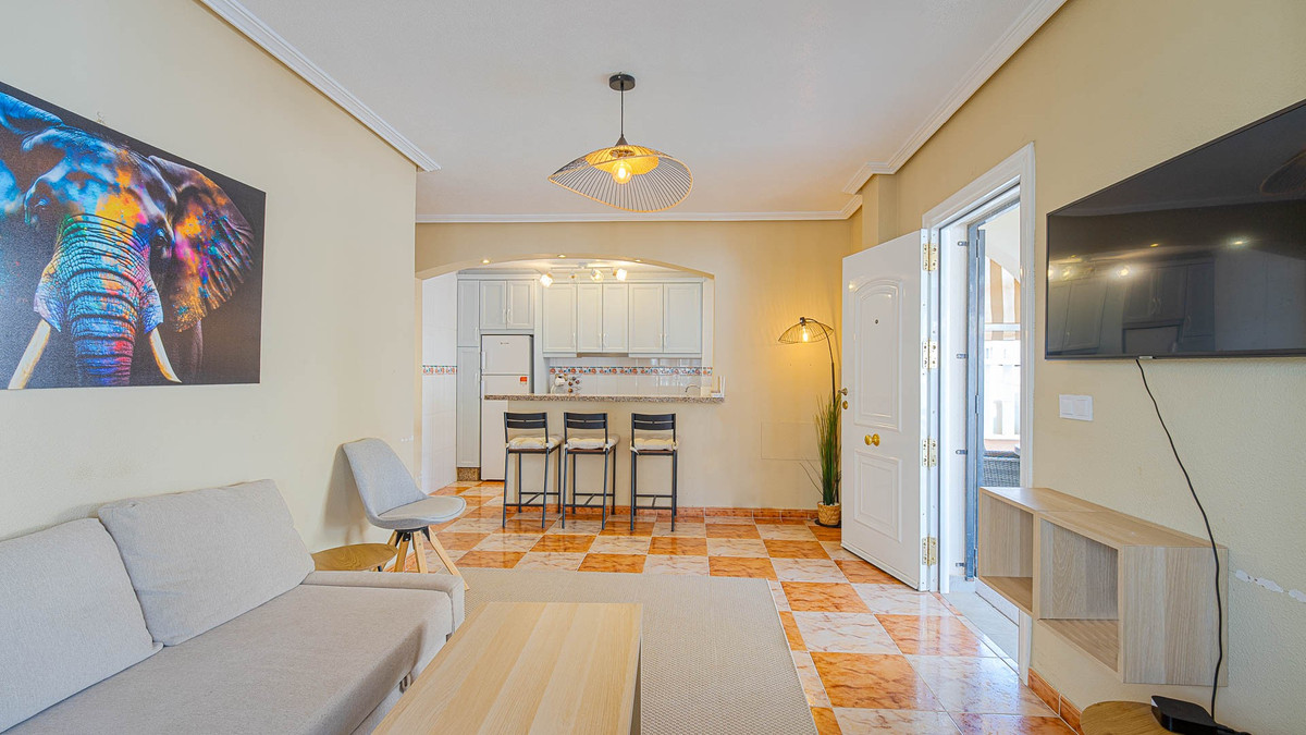 For sale - 3 Bedroom 2 Bathroom House - Quad in Orihuela - Lomas de Cabo Roig  - Alicante