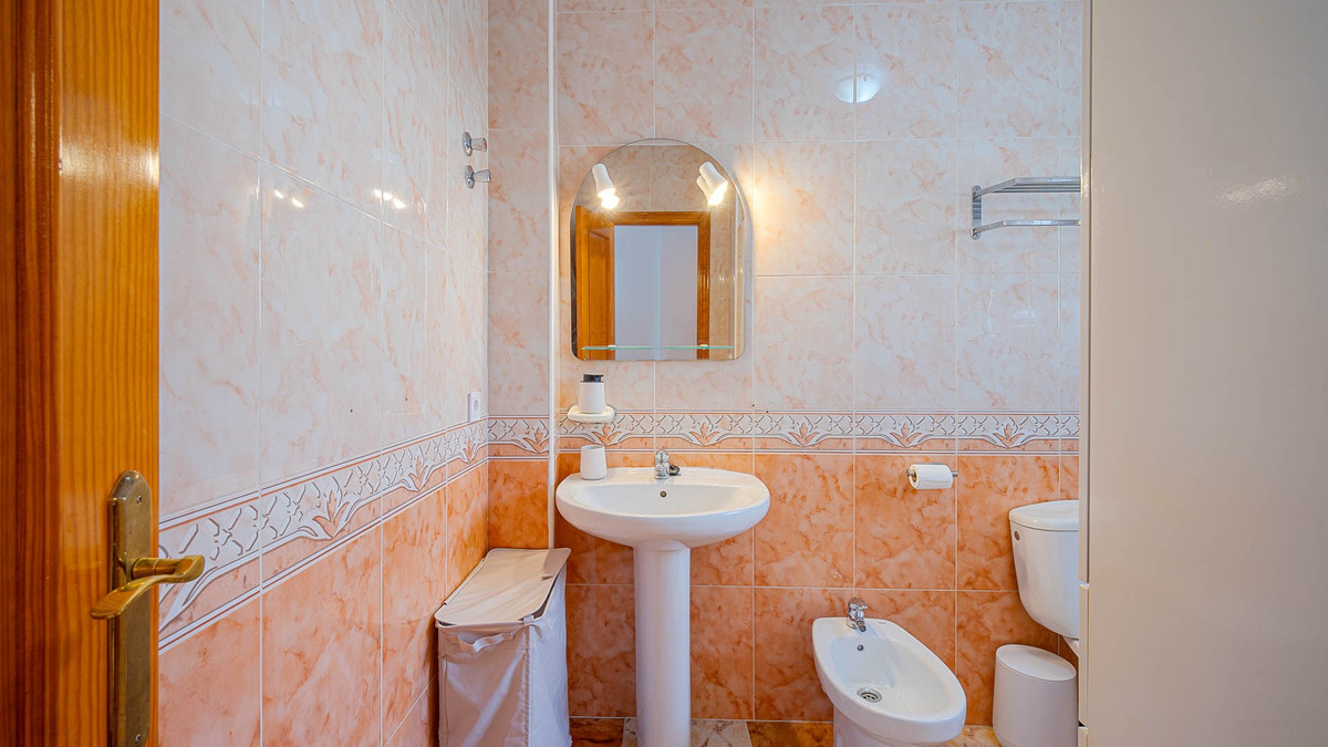 For sale - 3 Bedroom 2 Bathroom House - Quad in Orihuela - Lomas de Cabo Roig  - Alicante