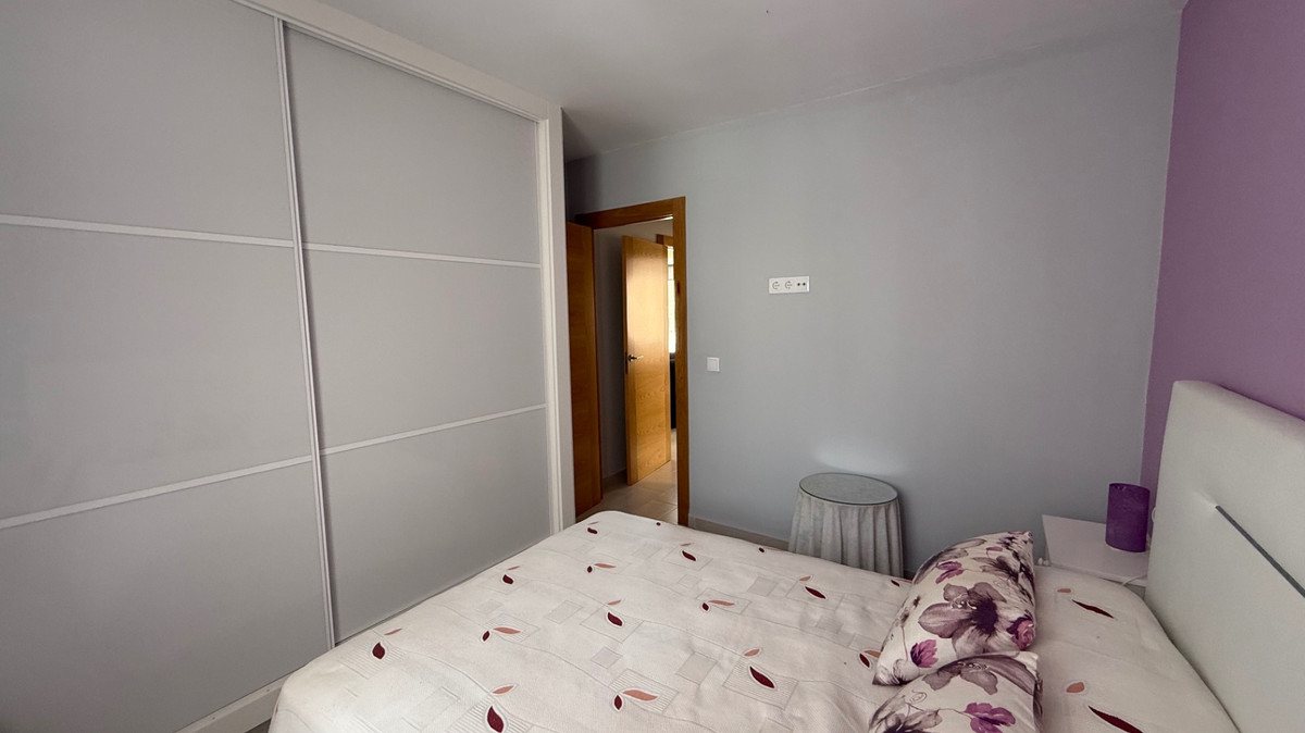 For sale - 3 Bedroom 1 Bathroom Apartment - Ground Floor Apartment in Torrevieja - Torrevieja Centro  - Alicante
