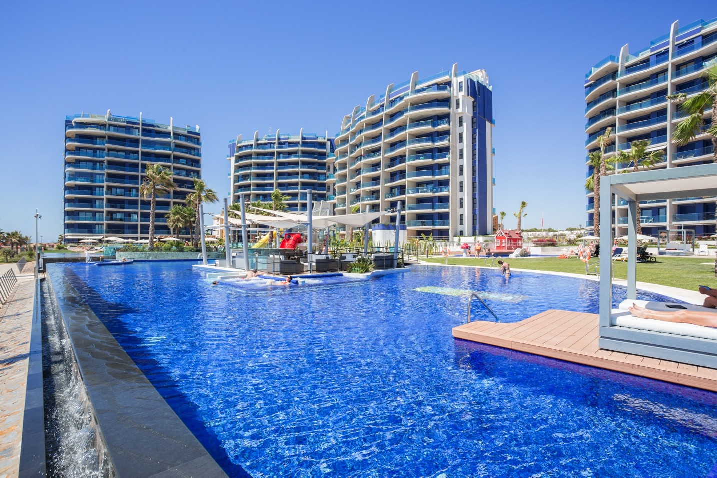 For sale - 2 Bedroom 2 Bathroom Apartament in Punta Prima - Punta Prima  - Alicante