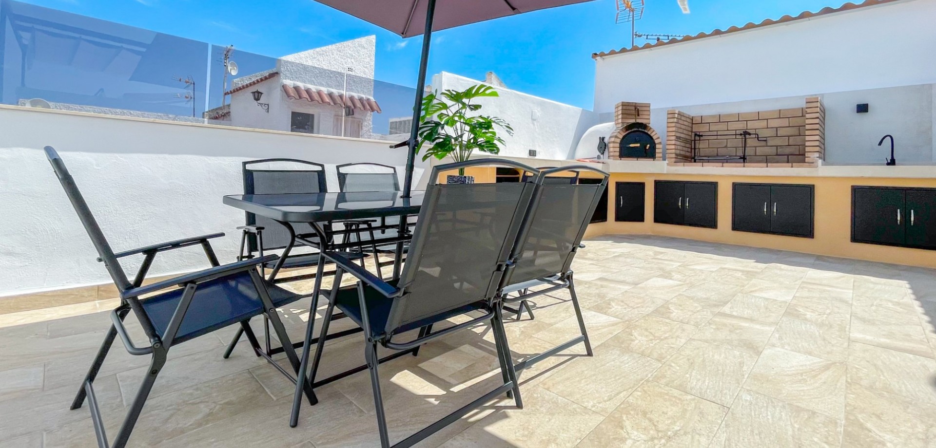 For sale - 3 Bedroom 3 Bathroom Townhouse in Torrevieja - Nueva Torrevieja - Aguas Nuevas  - Costa Blanca (Alicante)