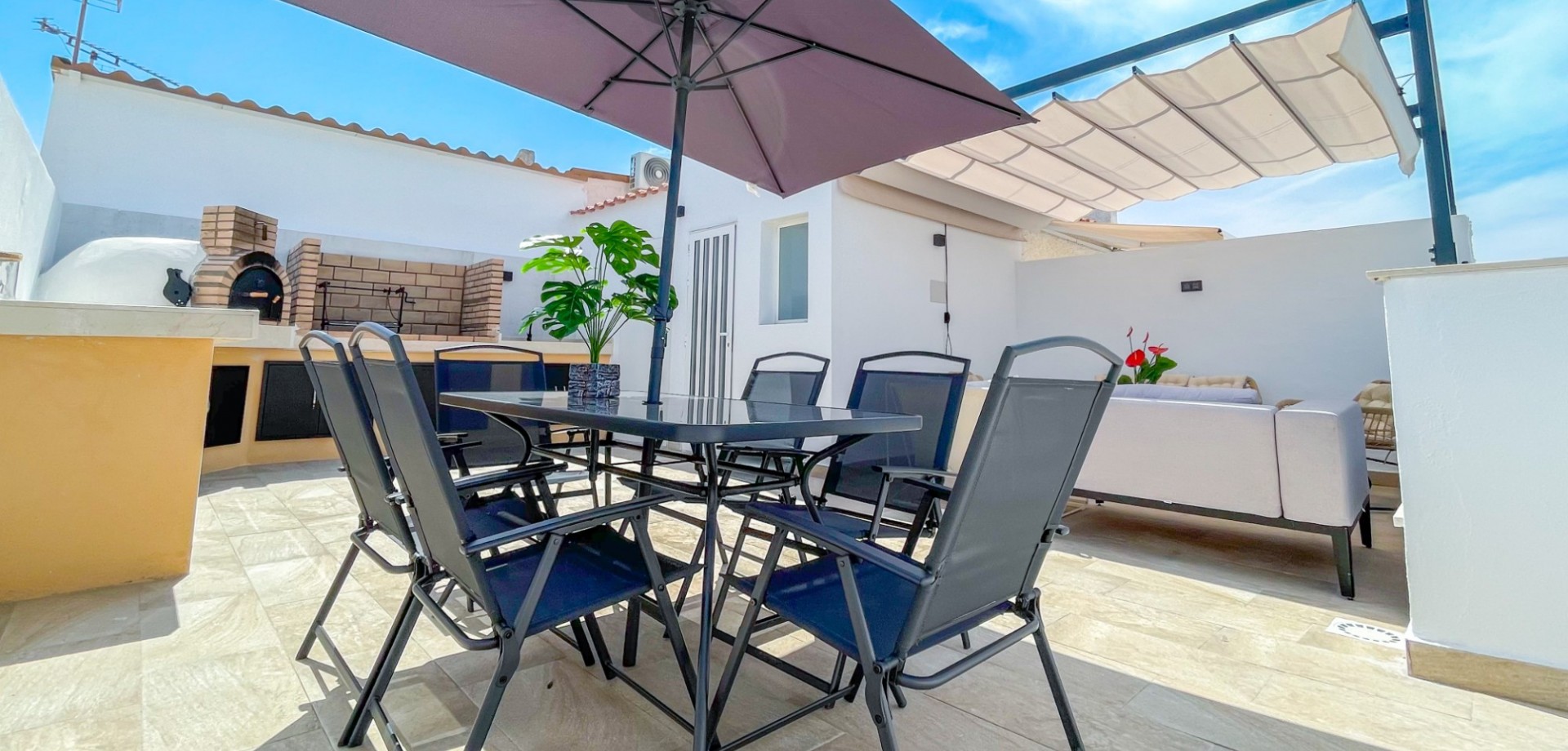 For sale - 3 Bedroom 3 Bathroom Townhouse in Torrevieja - Nueva Torrevieja - Aguas Nuevas  - Costa Blanca (Alicante)