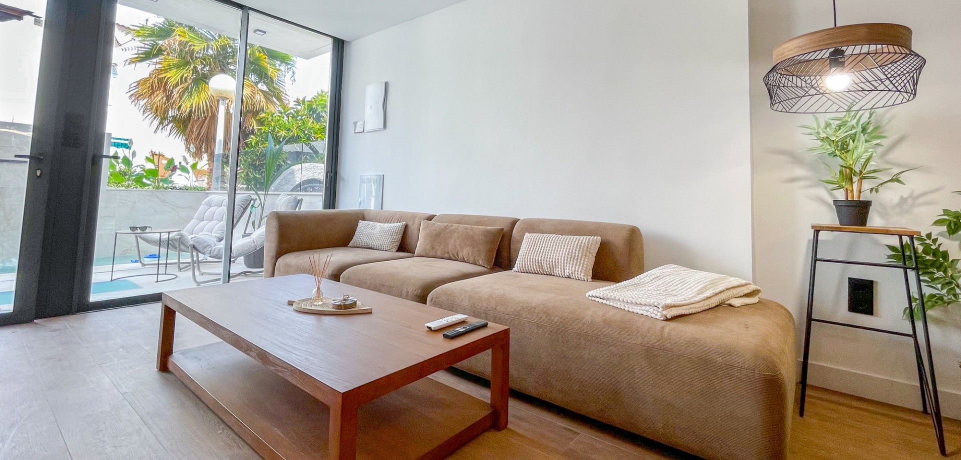 For sale - 3 Bedroom 3 Bathroom Townhouse in Torrevieja - Nueva Torrevieja - Aguas Nuevas  - Costa Blanca (Alicante)