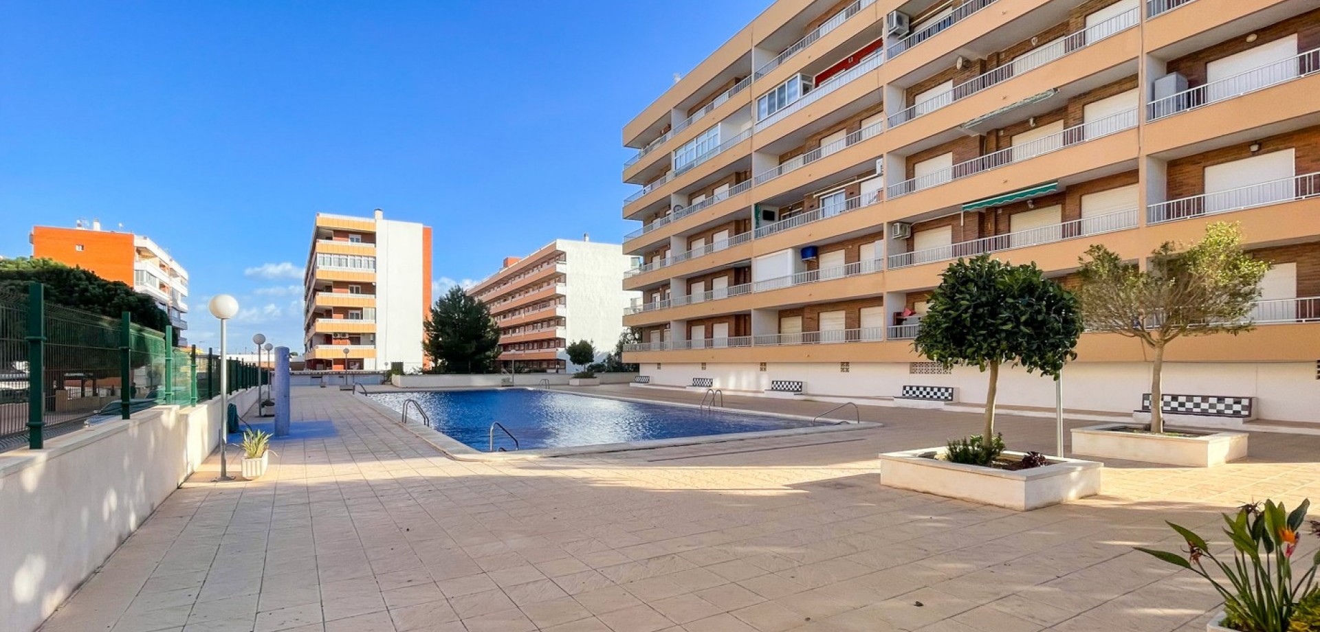 For sale - 2 Bedroom 2 Bathroom Apartment in Orihuela Costa - Punta Prima  - Costa Blanca (Alicante)