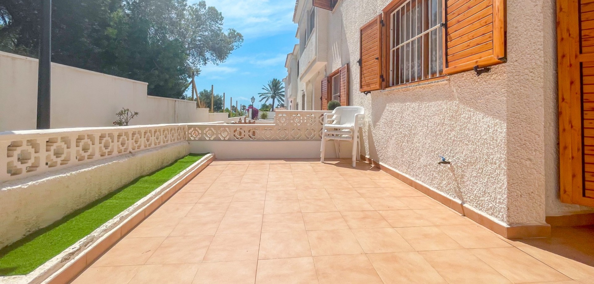 For sale - 3 Bedroom 2 Bathroom Townhouse in Orihuela Costa - Playa Flamenca  - Costa Blanca (Alicante)