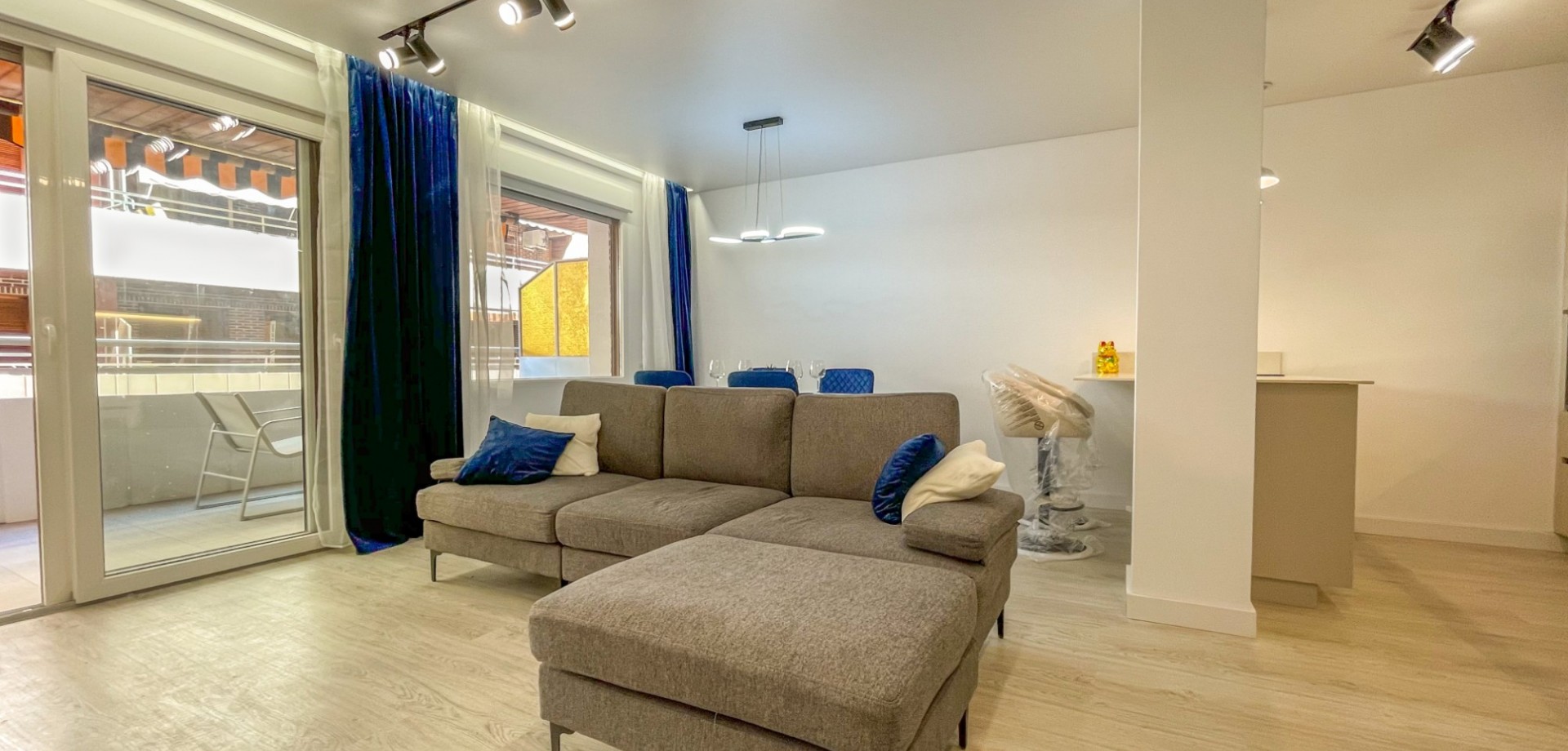 For sale - 2 Bedroom 2 Bathroom Apartment in Torrevieja - El Acequión - Los Náufragos  - Costa Blanca (Alicante)