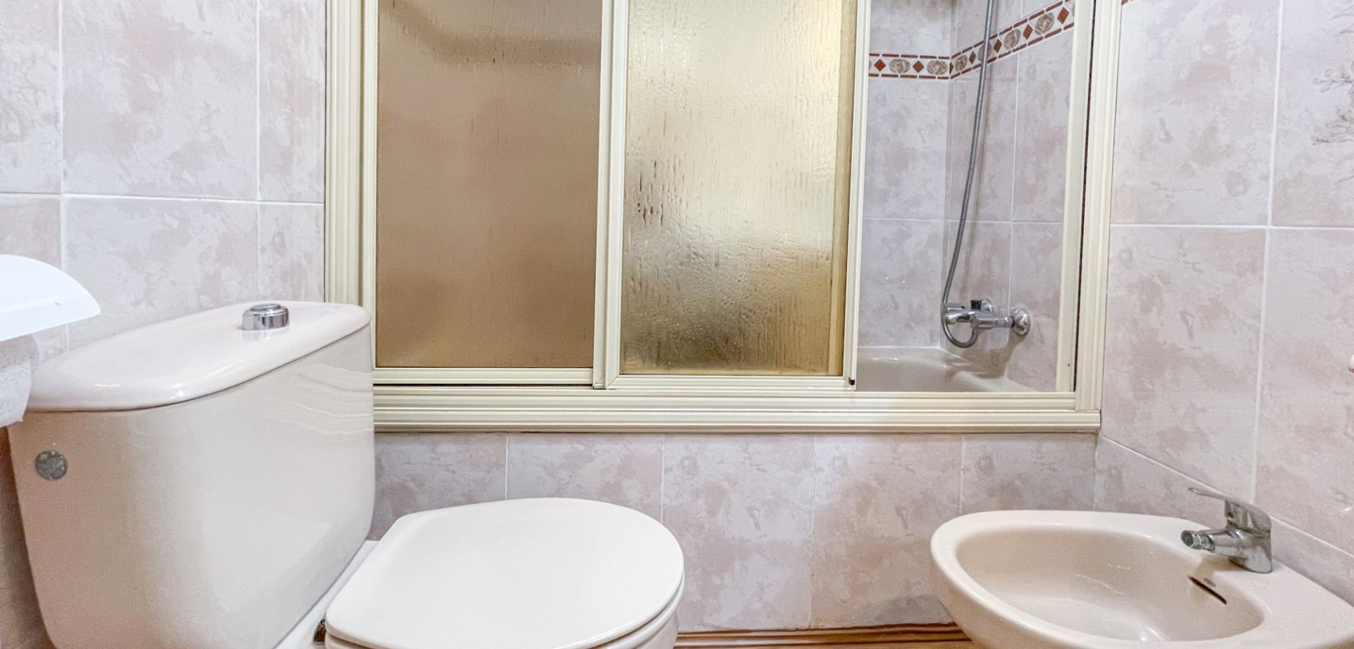 For sale - 3 Bedroom 2 Bathroom Apartment in Torrevieja - El Acequión - Los Náufragos  - Costa Blanca (Alicante)
