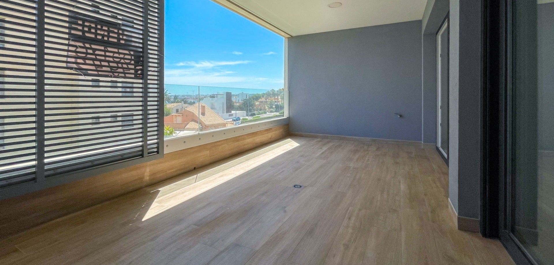For sale - 3 Bedroom 2 Bathroom Apartment in Orihuela Costa - Punta Prima  - Costa Blanca (Alicante)
