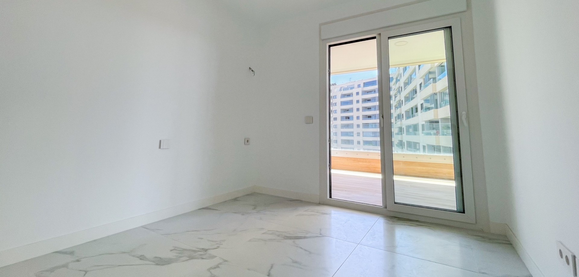 For sale - 3 Bedroom 2 Bathroom Apartment in Orihuela Costa - Punta Prima  - Costa Blanca (Alicante)