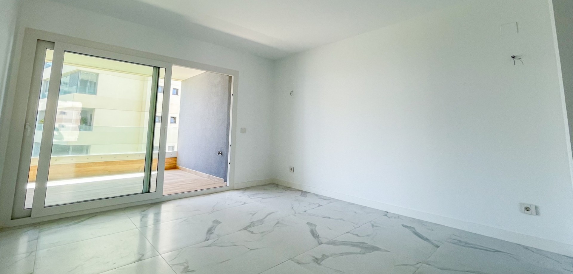 For sale - 3 Bedroom 2 Bathroom Apartment in Orihuela Costa - Punta Prima  - Costa Blanca (Alicante)