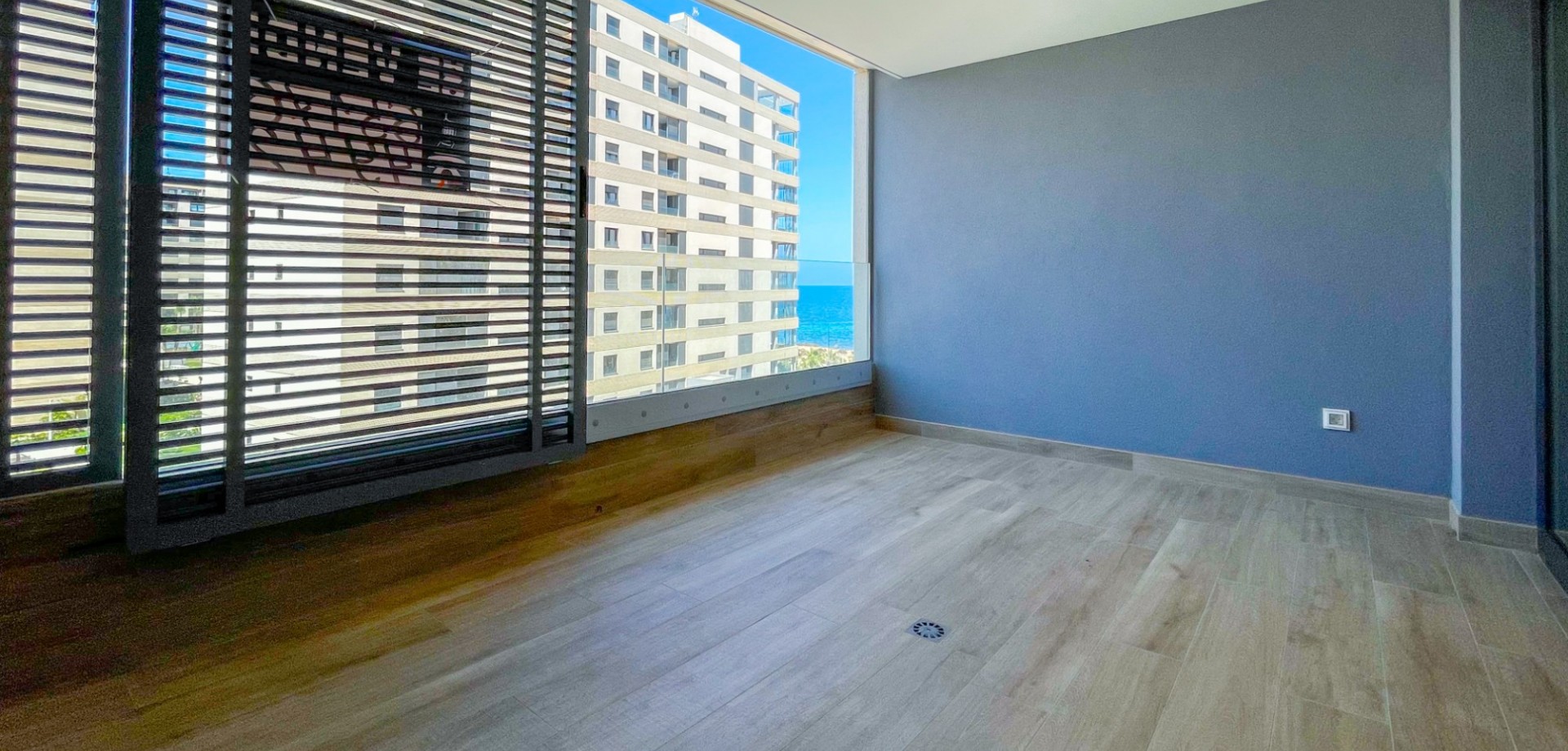 For sale - 3 Bedroom 2 Bathroom Apartment in Orihuela Costa - Punta Prima  - Costa Blanca (Alicante)