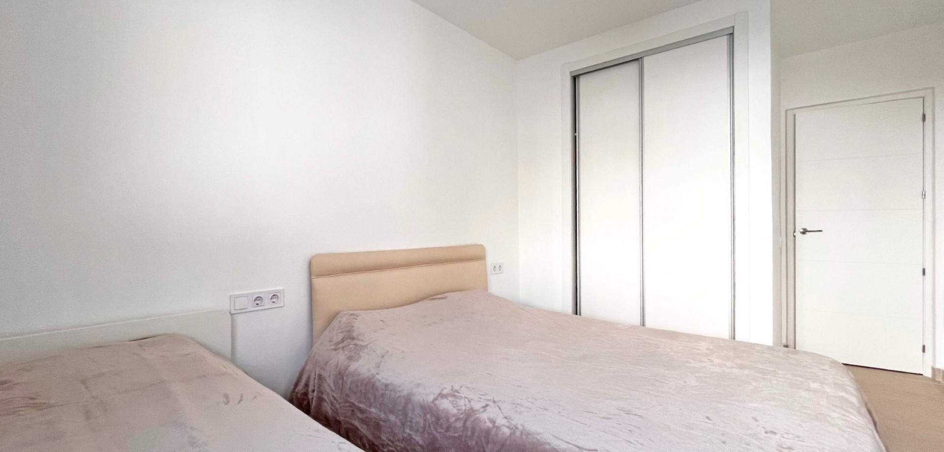 For sale - 2 Bedroom 2 Bathroom Bungalow in Orihuela Costa - Playa Flamenca  - Costa Blanca (Alicante)