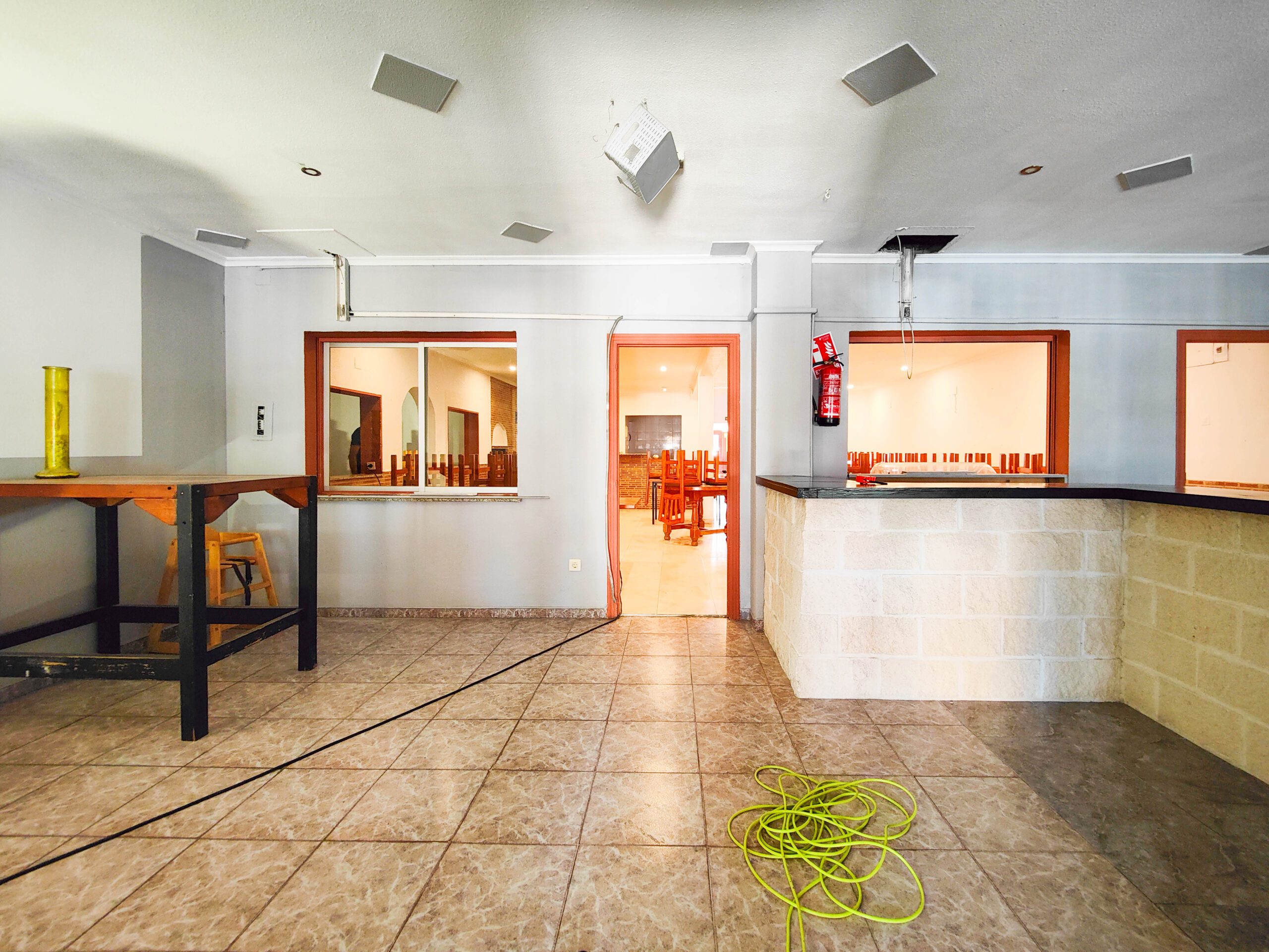 For sale - 6 Bedroom 3 Bathroom Commercial property in Torrevieja - La Siesta - El Salado - Torreta  - Alicante