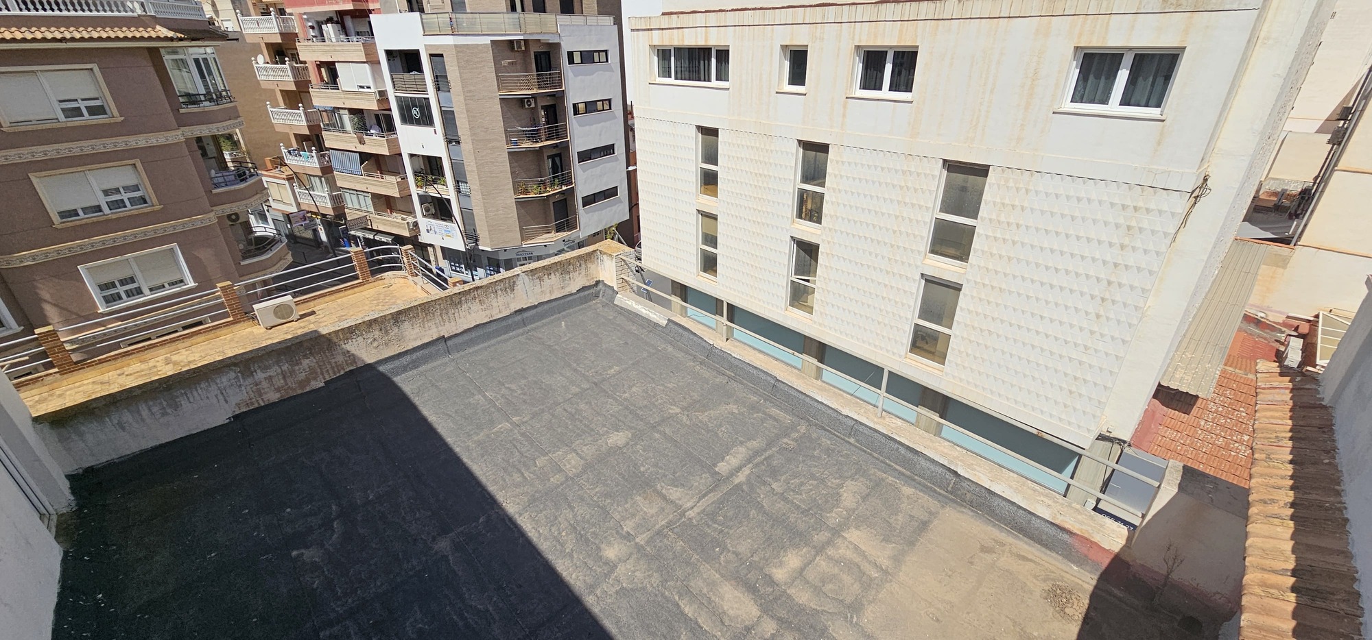 For sale - Building in Torrevieja - Centro  - Alicante