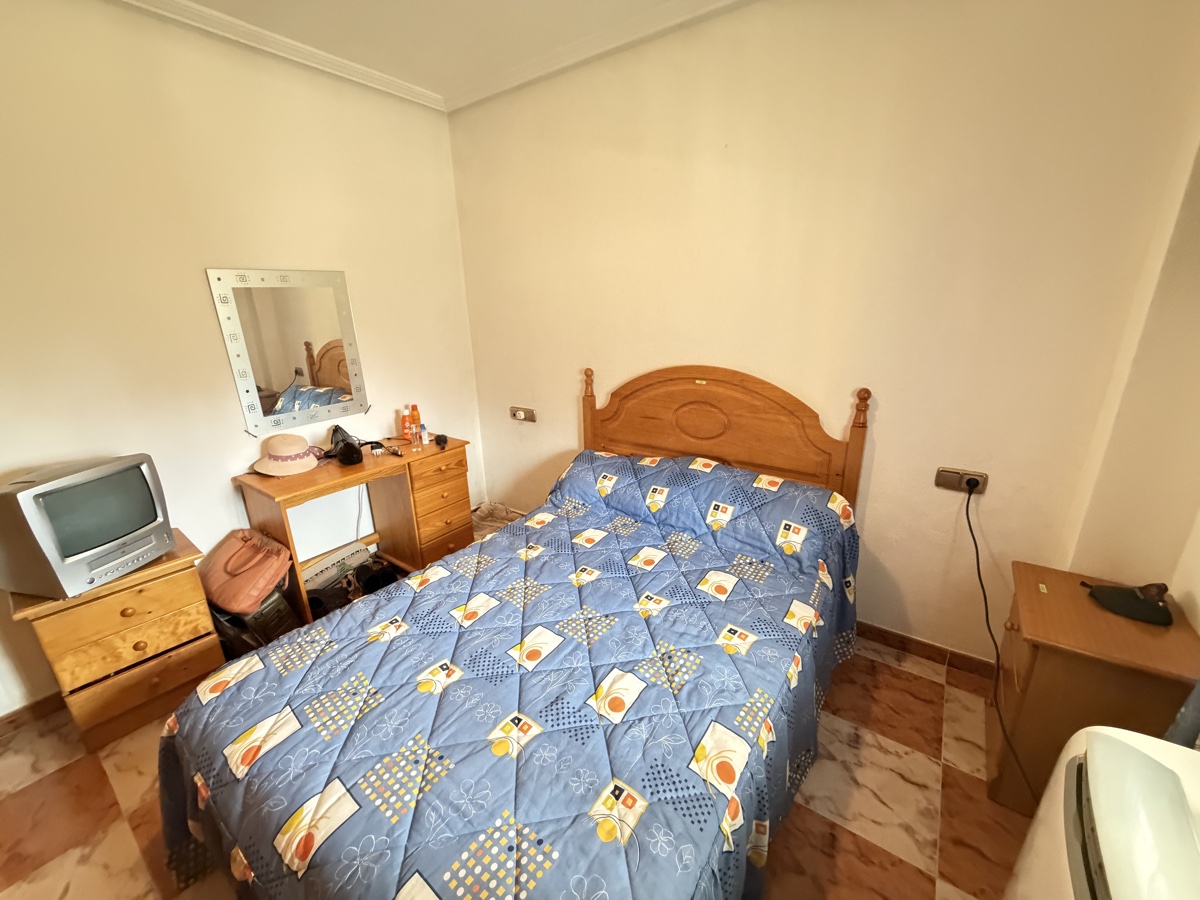 For sale - 2 Bedroom 1 Bathroom Apartment in Villamartin - , Villamartin, Alicante, Spain - Alicante