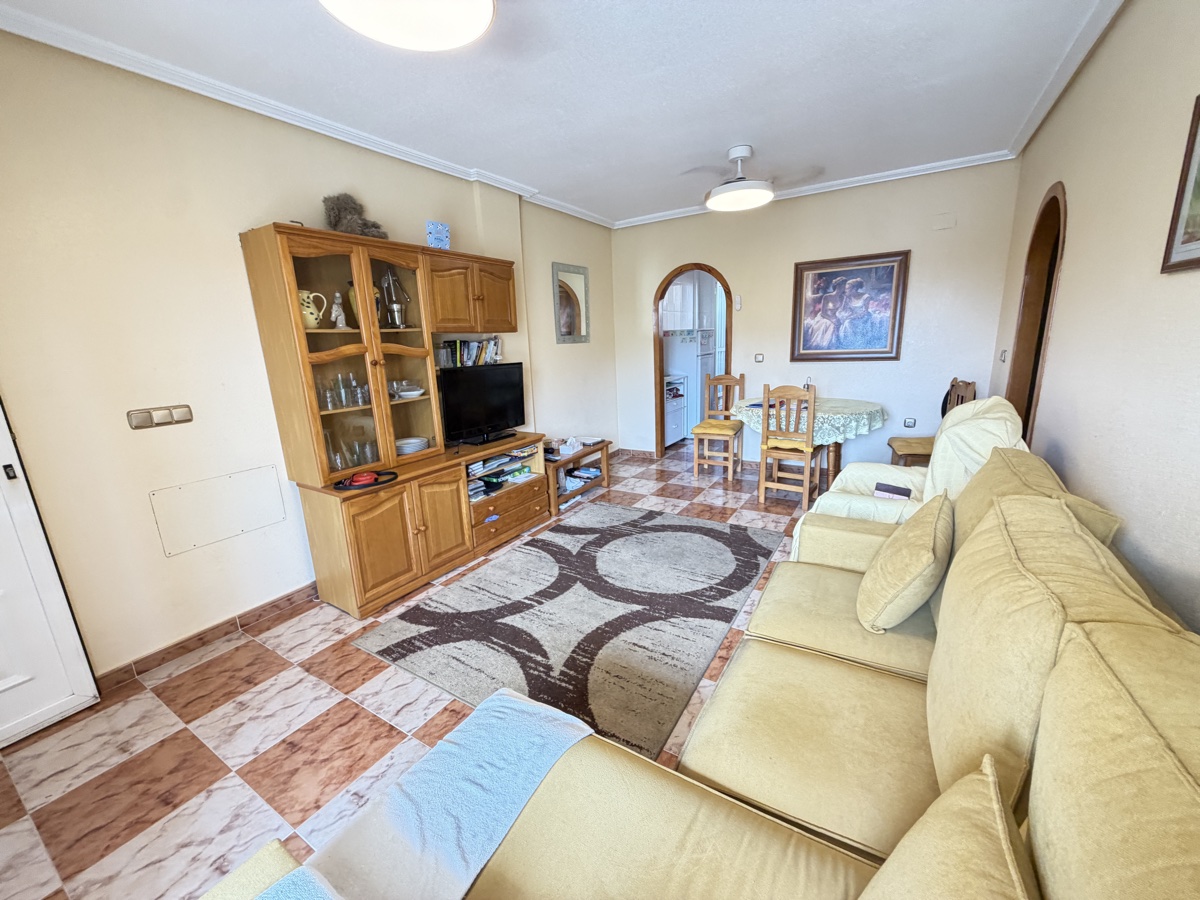 For sale - 2 Bedroom 1 Bathroom Apartment in Villamartin - , Villamartin, Alicante, Spain - Alicante