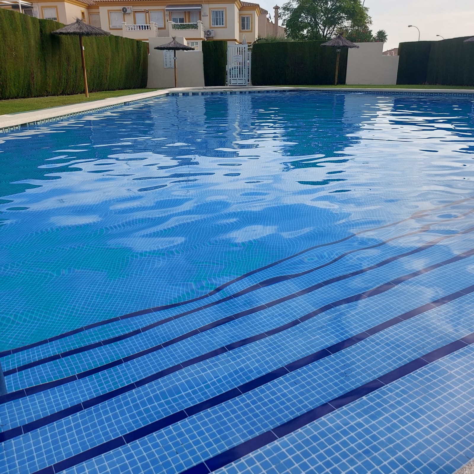 For sale - 2 Bedroom 1 Bathroom Top Floor Apartment in Playa Flamenca - , Playa Flamenca, Alicante, Spain - Alicante