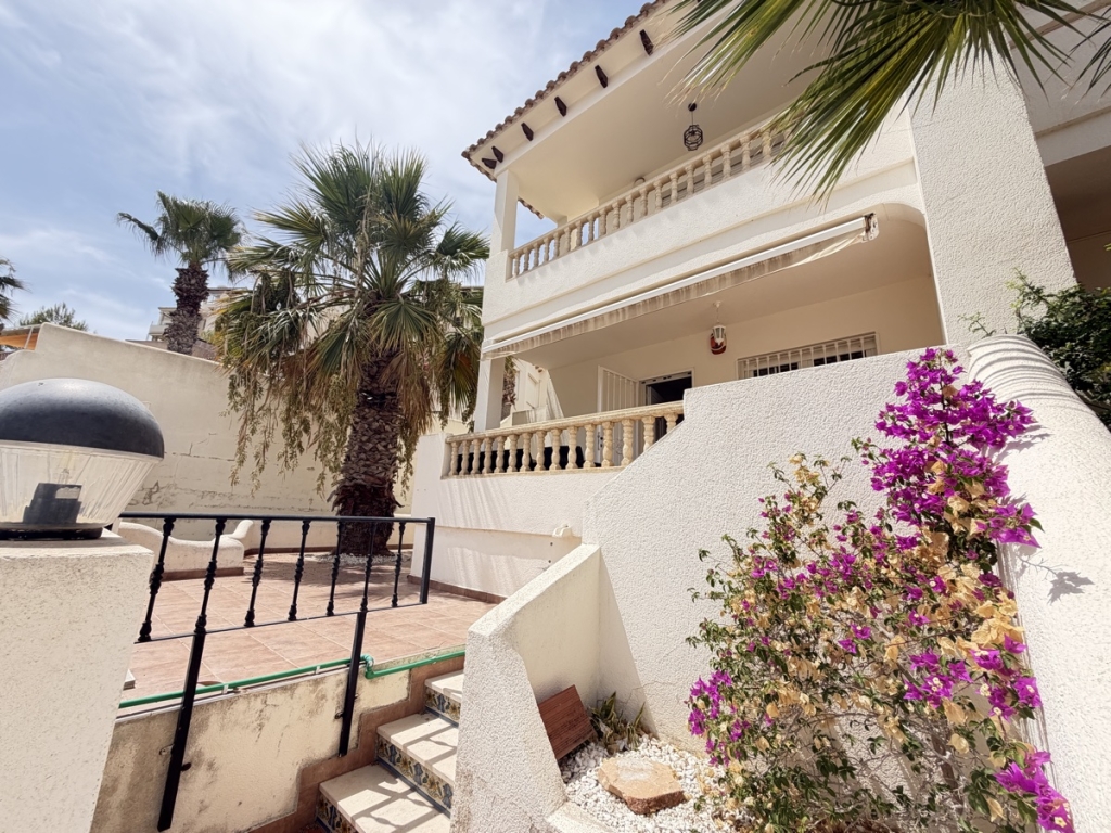 2 Bedroom 2 Bathroom Apartment in Las Ramblas Golf