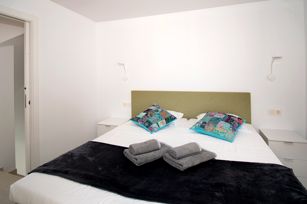 Resale - 3 Bedroom 3 Bathroom Semi Detached in Orihuela Costa - pau26  - Alicante
