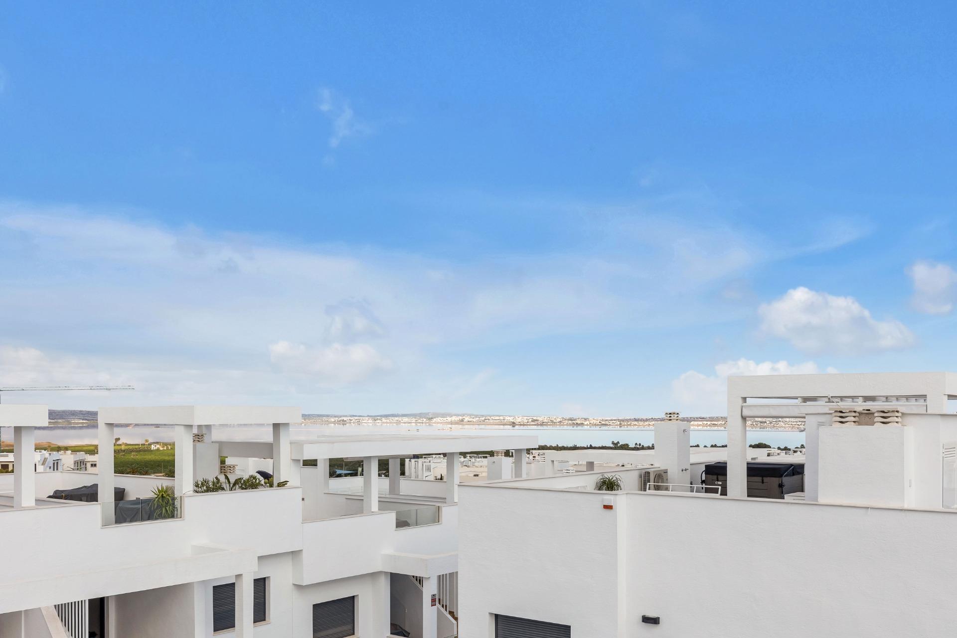 Resale - 2 Bedroom 2 Bathroom Penthouse in Torrevieja - Los Balcones - Los Altos Del Edén  - Alicante