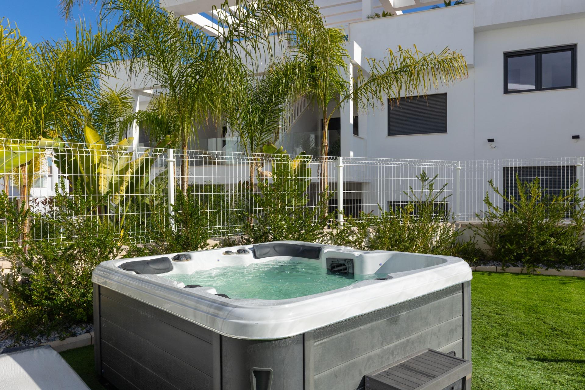 Resale - 2 Bedroom 2 Bathroom Penthouse in Torrevieja - Los Balcones - Los Altos Del Edén  - Alicante