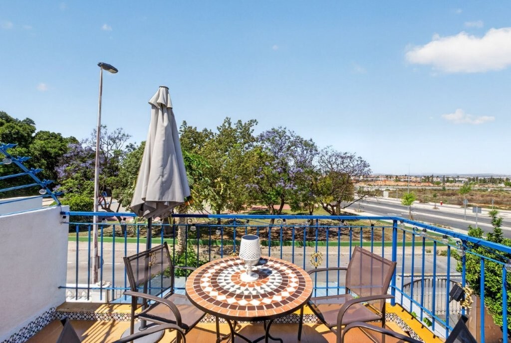 Resale - 2 Bedroom 1 Bathroom Apartment Penthouse in Torrevieja - Jardin del Mar  - Alicante