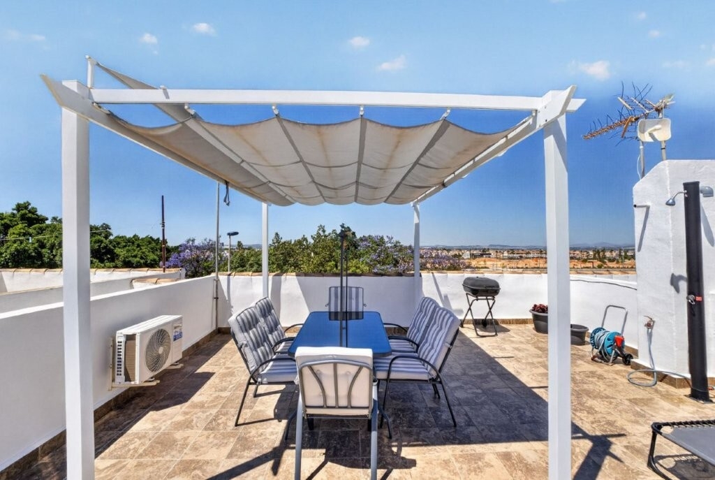 2 Bedroom 1 Bathroom Apartment Penthouse in Torrevieja