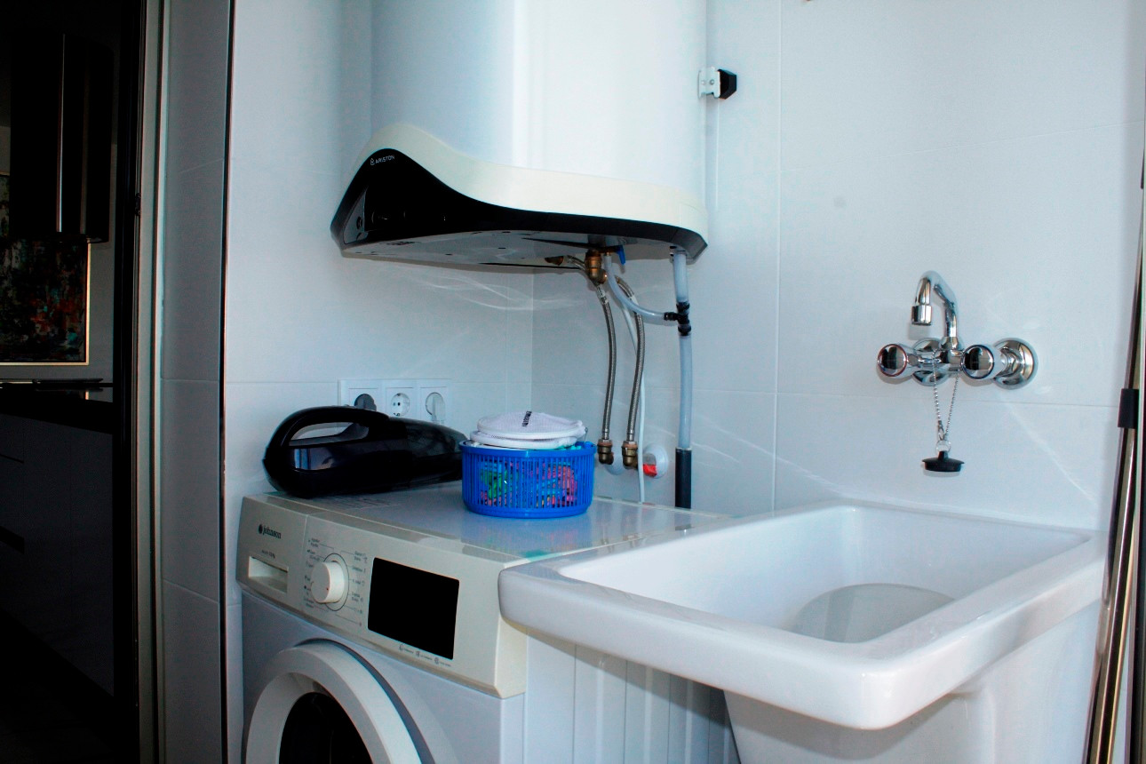 Resale - 2 Bedroom 2 Bathroom Apartment in Villamartin - Costa Blanca  - Alicante
