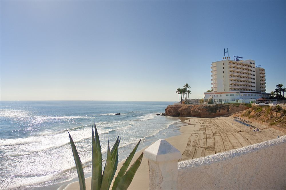 Resale - 2 Bedroom 2 Bathroom Apartment in Villamartin - Costa Blanca  - Alicante