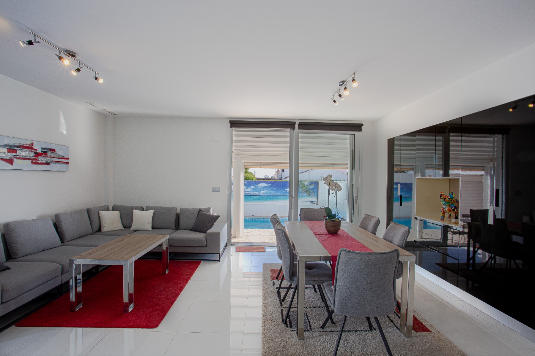 Resale - 3 Bedroom 2 Bathroom Villa in Orihuela Costa - Costa Blanca  - Alicante