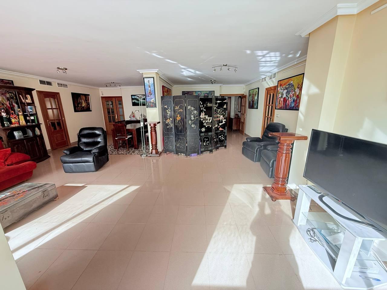Resale - 4 Bedroom 3 Bathroom Apartment in Orihuela Costa - Lomas De Cabo Roig  - Alicante