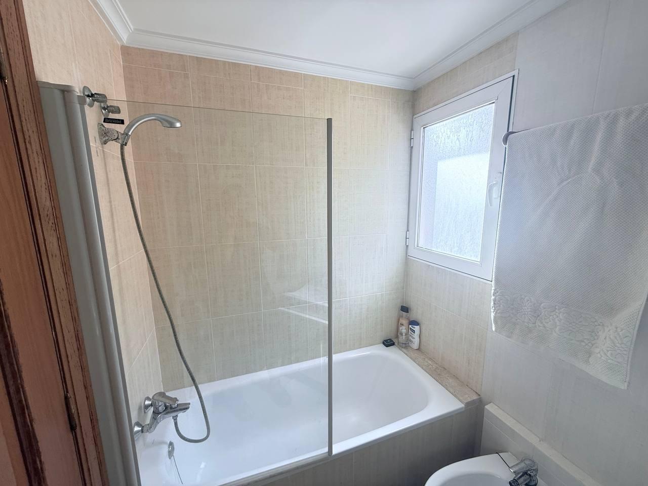 Resale - 4 Bedroom 3 Bathroom Apartment in Orihuela Costa - Lomas De Cabo Roig  - Alicante