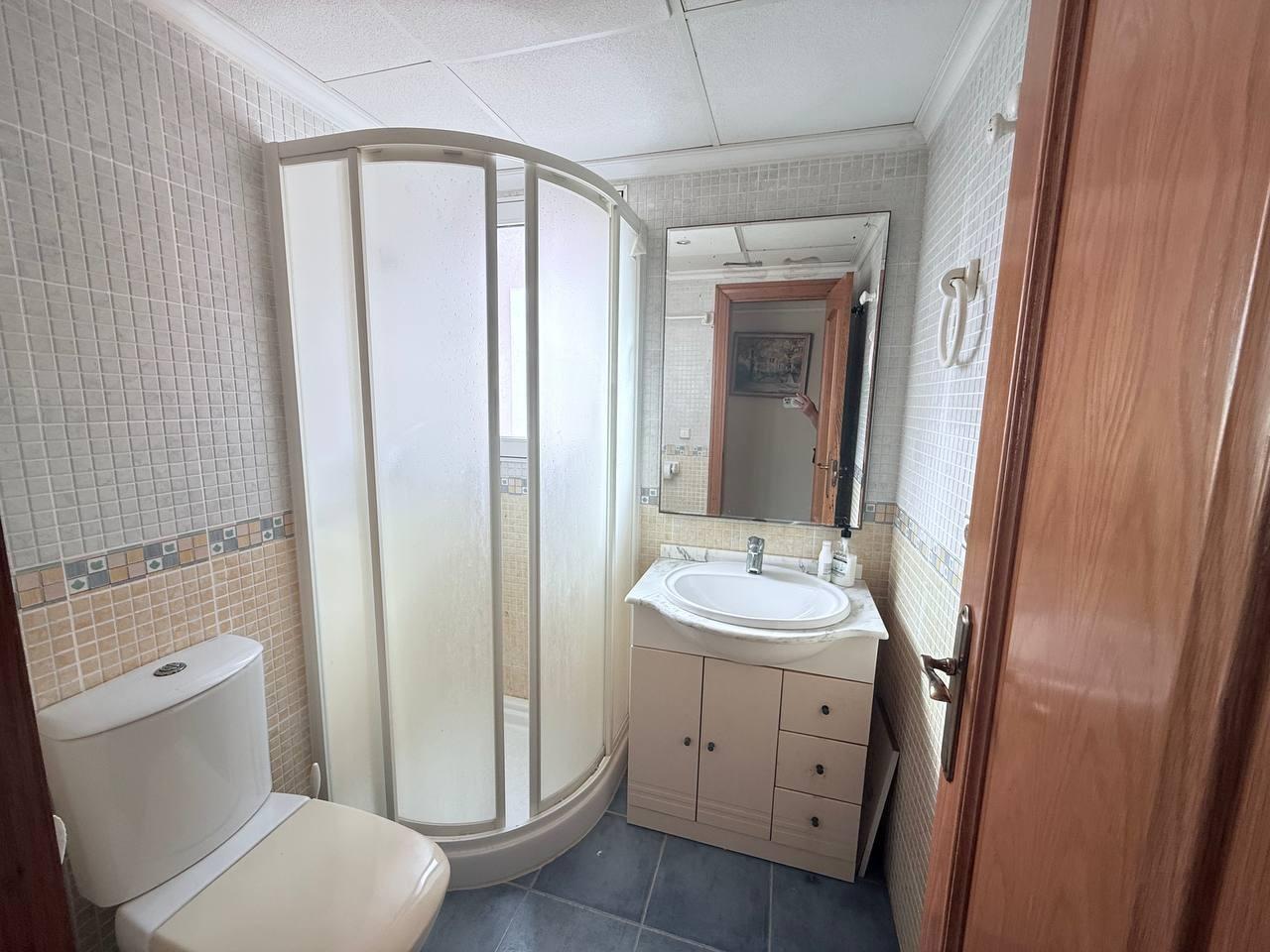 Resale - 4 Bedroom 3 Bathroom Apartment in Orihuela Costa - Lomas De Cabo Roig  - Alicante