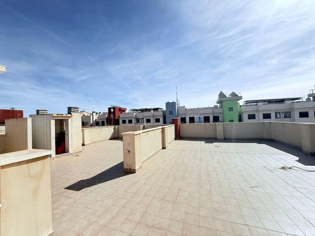 Resale - 4 Bedroom 3 Bathroom Apartment in Orihuela Costa - Lomas De Cabo Roig  - Alicante