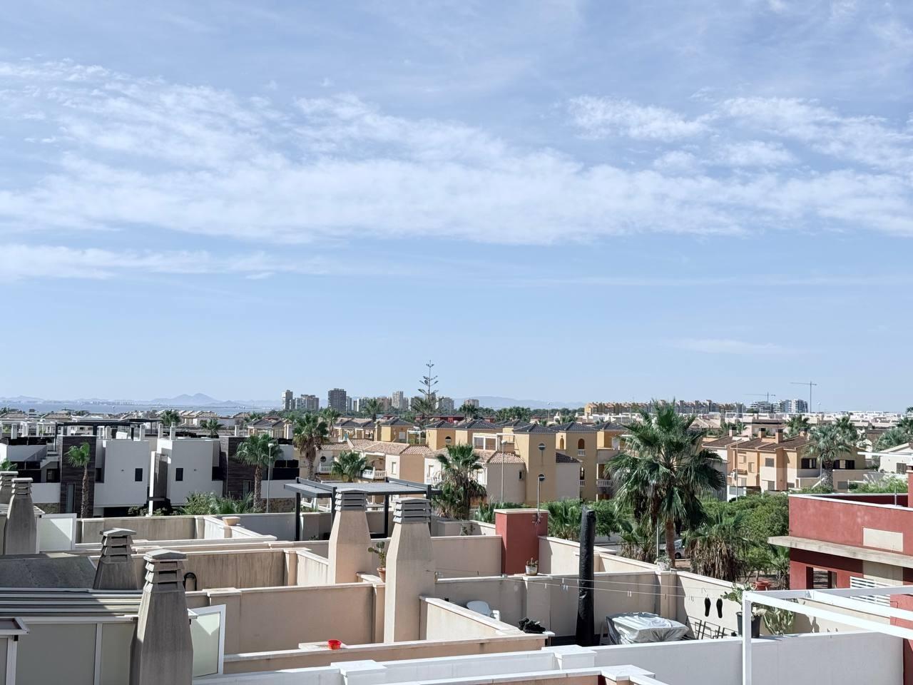 Resale - 4 Bedroom 3 Bathroom Apartment in Orihuela Costa - Lomas De Cabo Roig  - Alicante