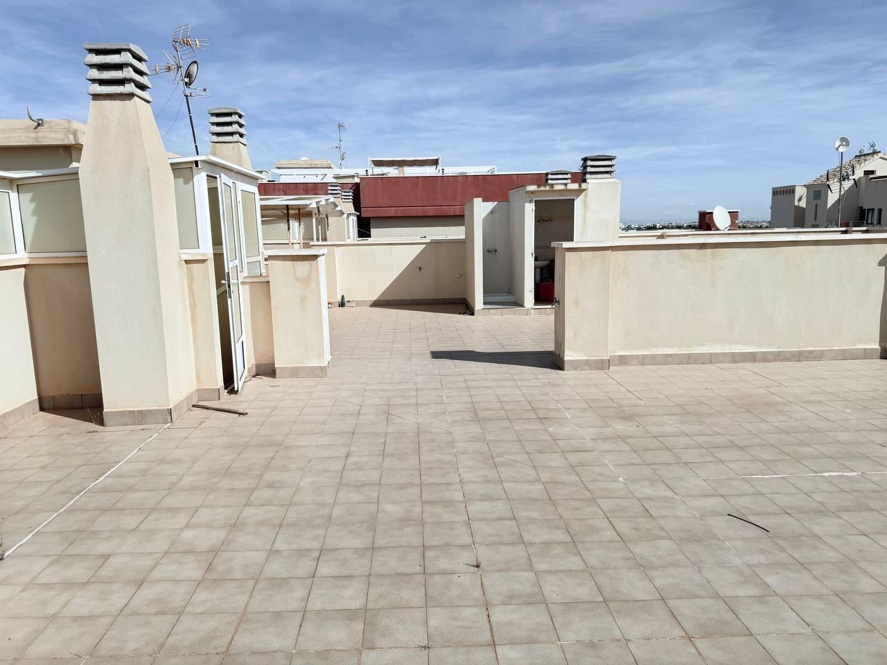 Resale - 4 Bedroom 3 Bathroom Apartment in Orihuela Costa - Lomas De Cabo Roig  - Alicante