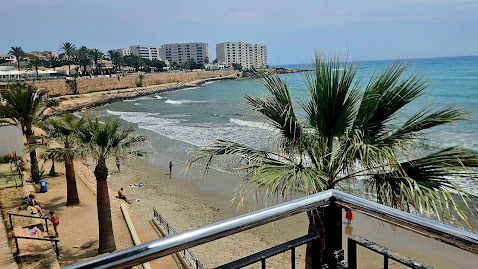 Resale - 3 Bedroom 2 Bathroom Semi Detached in Orihuela Costa - Punta Prima  - Alicante