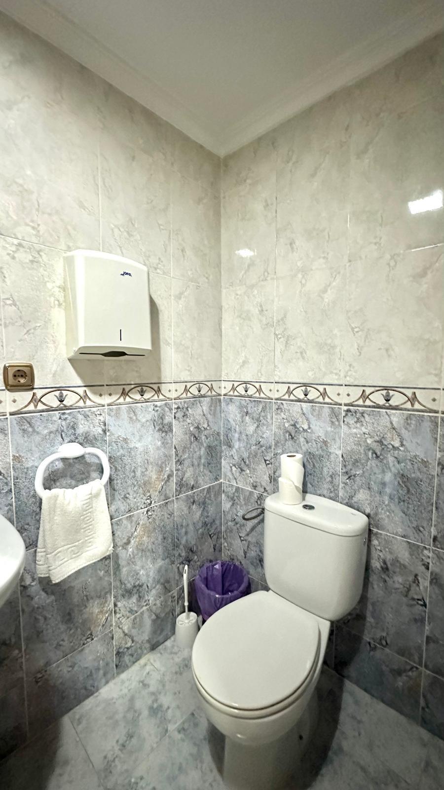 Resale - 3 Bedroom 2 Bathroom Apartment in Torrevieja - Torrevieja  - Alicante