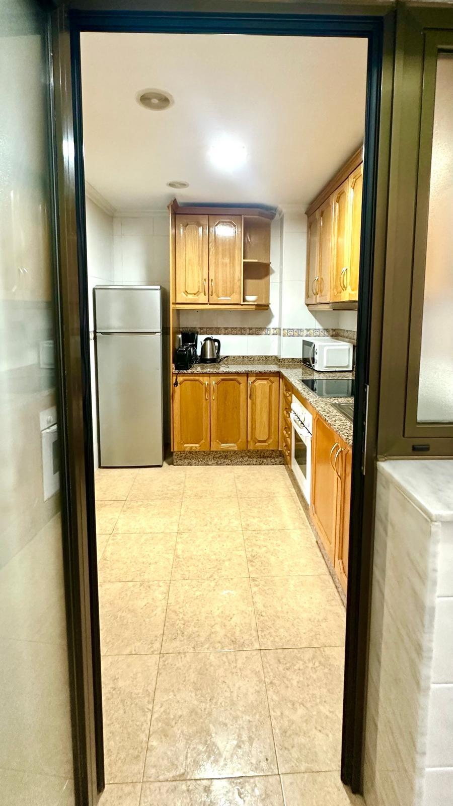 Resale - 3 Bedroom 2 Bathroom Apartment in Torrevieja - Torrevieja  - Alicante