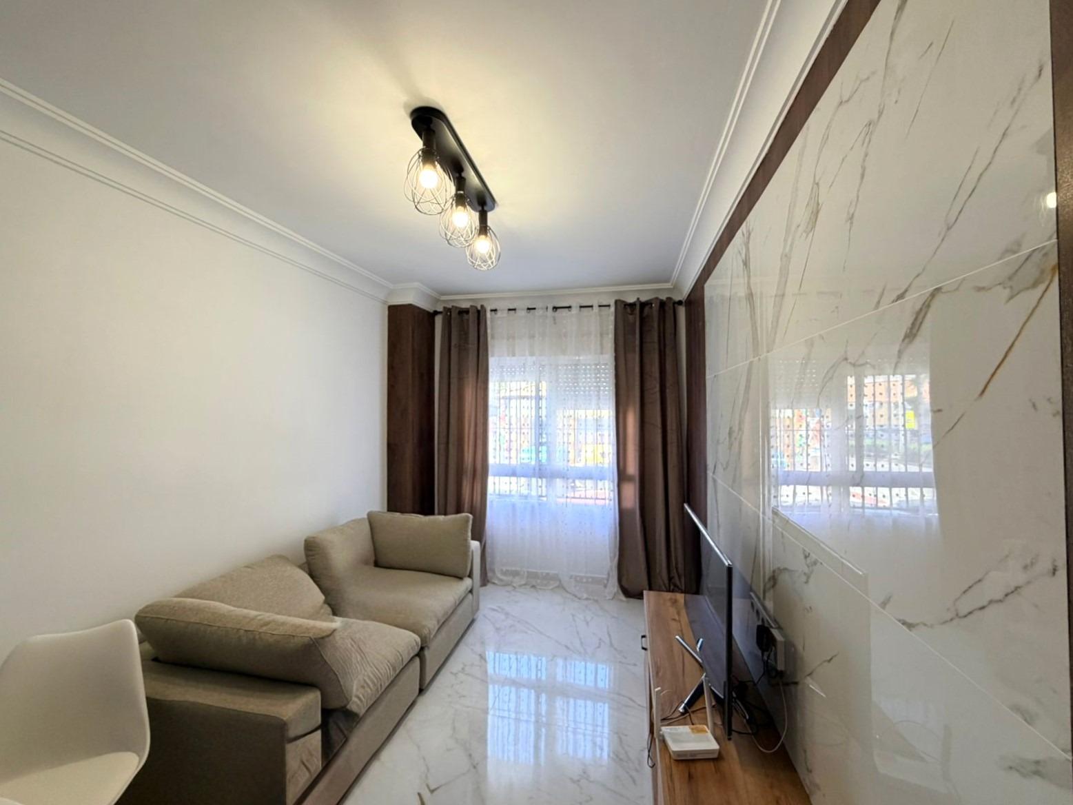 Resale - 2 Bedroom 1 Bathroom Apartment in Torrevieja - Torrevieja  - Alicante