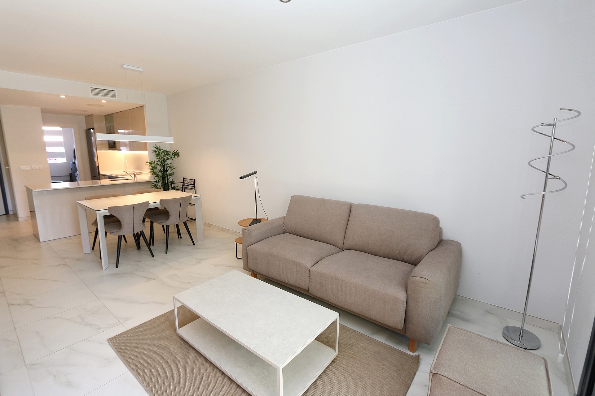 Resale - 2 Bedroom 2 Bathroom Apartment in Playa Flamenca - Costa Blanca  - Alicante