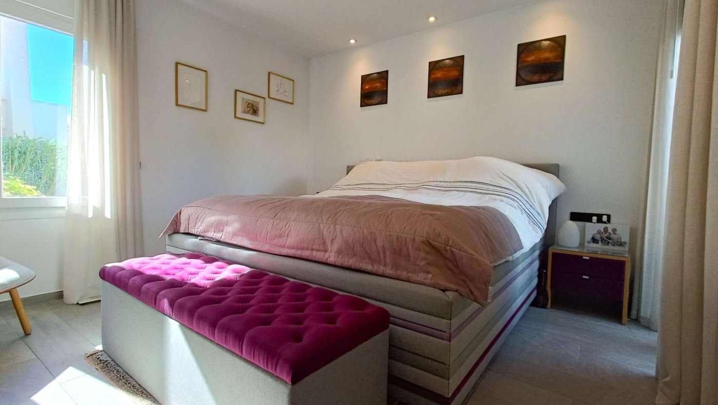 Resale - 2 Bedroom 2 Bathroom Villa in Algorfa - Inland  - Alicante