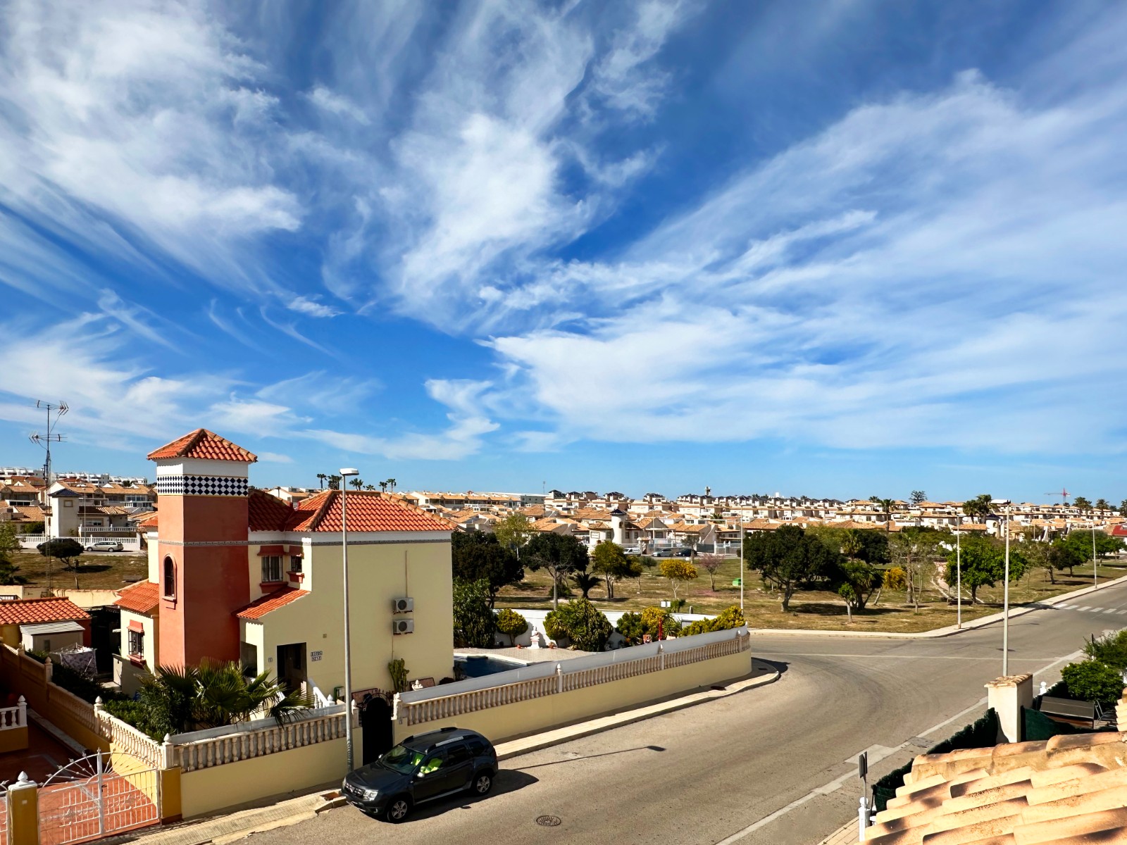 Resale - 2 Bedroom 2 Bathroom Town House in Orihuela Costa - Costa Blanca  - Alicante