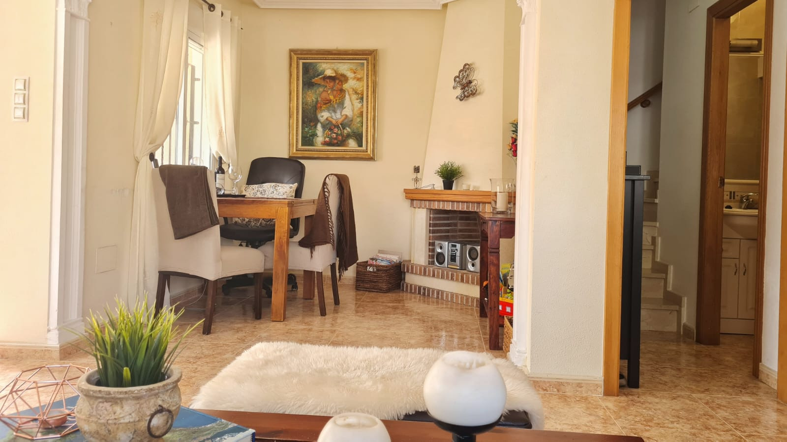 Resale - 3 Bedroom 2 Bathroom Villa in Villamartin - Costa Blanca  - Alicante
