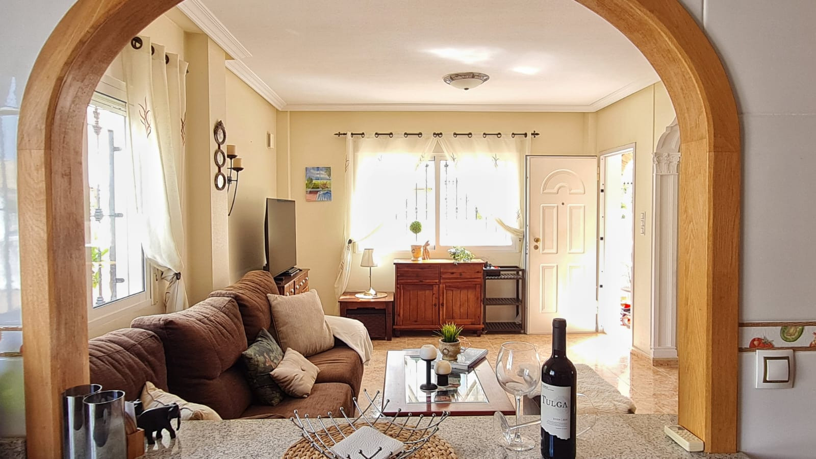 Resale - 3 Bedroom 2 Bathroom Villa in Villamartin - Costa Blanca  - Alicante