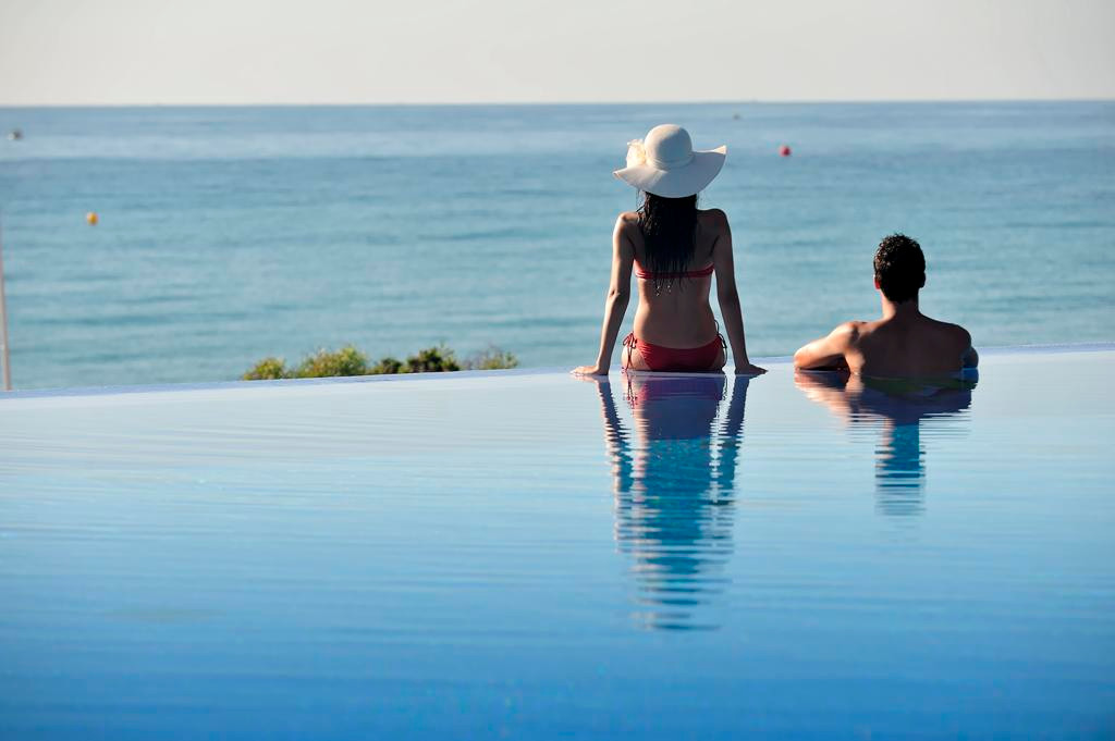 Resale - 3 Bedroom 2 Bathroom Villa in Villamartin - Costa Blanca  - Alicante