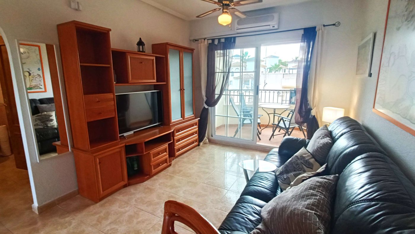 Resale - 2 Bedroom 1 Bathroom Apartment in Villamartin - Costa Blanca  - Alicante
