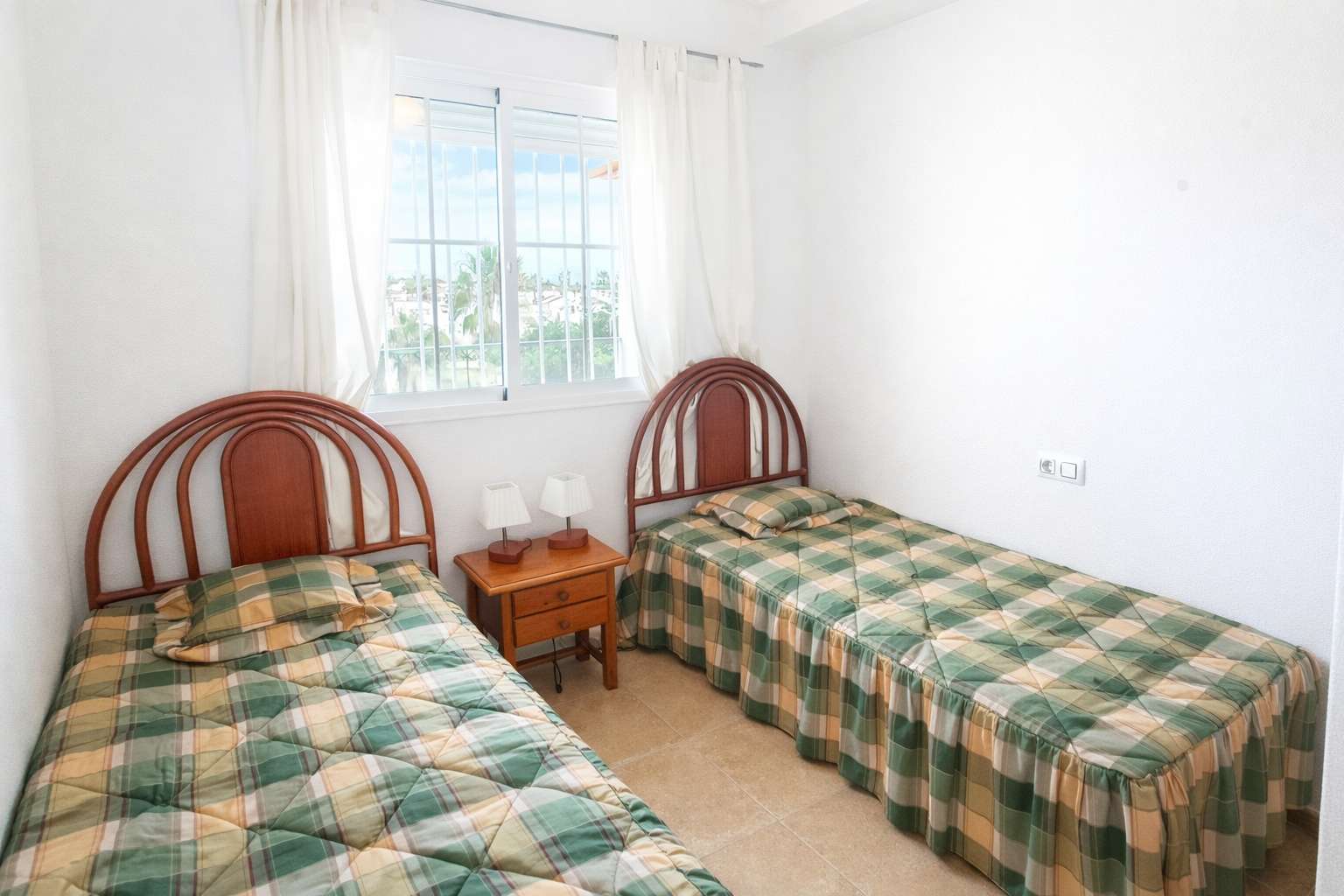 Resale - 2 Bedroom 1 Bathroom Apartment in Villamartin - Costa Blanca  - Alicante